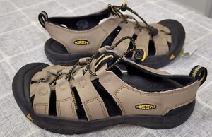 Keen Womens Water Shoes Sandals Size 5 Newport  Gray sport Sandal Waterproof - Picture 1 of 12