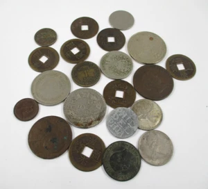 ** Lotto Monete Estere Monete Asiatiche! - Foto 1 di 2