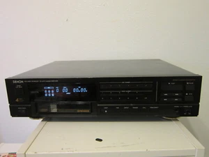 Denon CD Auto Changer Player DCM-555 for Repair/Parts - Picture 1 of 2