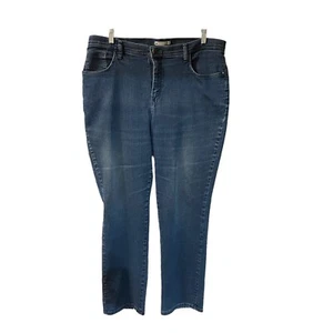 Lee at The Waist Womens Denim Jeans Size 18 Flat Front Pockets Zipper Straight - Picture 1 of 11