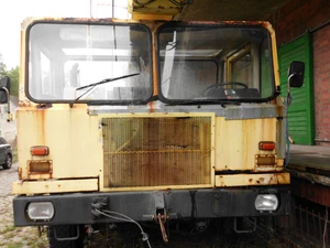 Autokran ADK IFA W50 12,5to to motor l60 Kran mobilkran takraf 125-2 125-1 125-3 - Bild 1 von 11