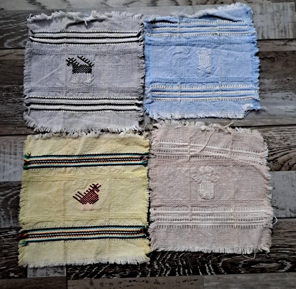 Fabric Quilting Squares Hand Stitched Primitive Animals Set Of 4 Metallic - Image 1 of 4