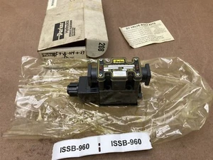 Válvula de control direccional Parker D1VW4ENYCF5 75 120VAC 5000 PSI nueva en caja sistema operativo - Imagen 1 de 9