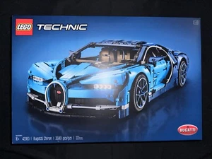 LEGO TECHNIC: Bugatti Chiron (42083) - Picture 1 of 5