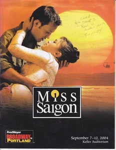 Schonberg's Miss Saigon - "Broadway in Portland" Opera Program 2004 (Oregon) - Picture 1 of 2