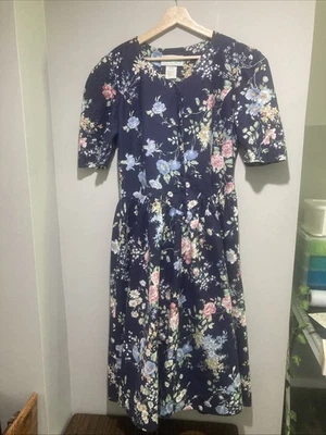 Vintage 1980s Willow Ridge Navy Floral Dress Size 12P Day Sundress Cottagecore - Image 1 of 4