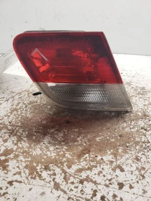 Luz trasera izquierda conductor convertible tapa montada para 01-03 BMW 325i 1061968 Foto 1 de 4