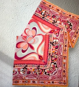 EMILIO PUCCI large scarf 100% silk Very good condition For Woman Japan - Picture 1 of 12