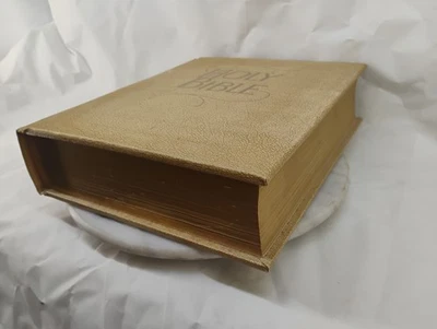 Vintage 1966 oversized Holy Bible Large Print BIBLE KJV Southwestern - Image 1 of 4