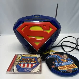 Radio AM/FM Superman Boombox Azul/Rojo - Reproductor de CD Reloj Probado *CD No Reproducir Leer* - Imagen 1 de 14