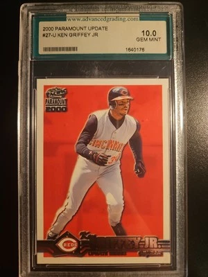 2000 Paramount Update #27-U Ken Griffey Jr Gem Mint 10 - Image 1 of 2
