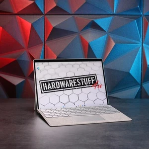Microsoft Surface Pro 9 // i7-1255U, 16 GB RAM, 512 GB SSD - Imagen 1 de 7