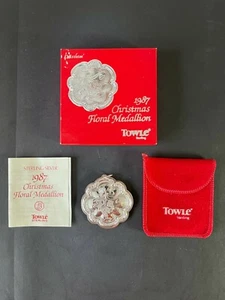 TOWLE STERLINGSILBER 12 g/0,4 oz VINTAGE 1987 ORNAMENT  - Bild 1 von 3