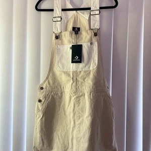 Converse Cream Skirtall Size XL Adjustable Straps NWT Casual Streetwear - Picture 1 of 9