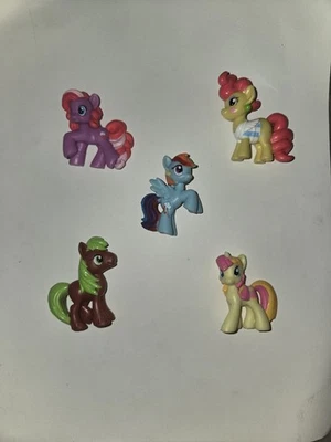 MY LITTLE PONY Bolso Ciego 2” Lote de Figuras ARCO IRIS TABLERO MANZANA CANELA PELUCA GRANDE Foto 1 de 4
