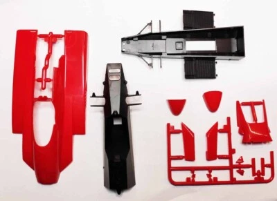 Ferrari 126 C2 Villeneuve, 1982, Ricambi telaio e scocca per Fujimi 1/20 - Immagine 1 di 4