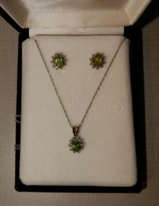 Vintage 14k White Gold Peridot & Diamond Pendant & Pierced Earrings - Picture 1 of 12