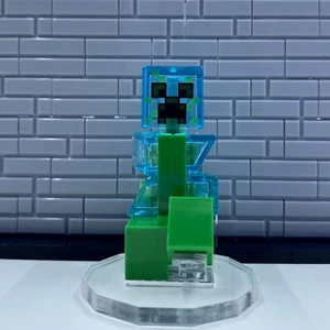 Lego Minecraft Creeper, Charged Creeper Minifigure min052 - Picture 1 of 4