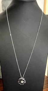 Sonnenrad mit Perle! Silberkette mit Anhänger und grauer Zuchtperle - Bild 1 von 3
