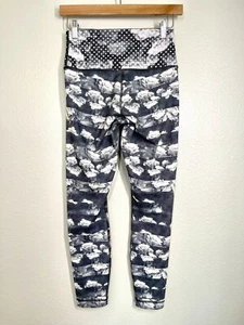 LULULEMON High Times Full-on Luon Dream Rosa Rayas Leggings Talla 4-6? Cintura 25" - Imagen 1 de 15