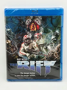 The Rift (1990) Blu-ray R. Lee Ermey Ray Wise Submarine Sci-Fi Horror OOP NEW - Imagen 1 de 3