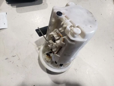 Subaru Impreza WRX STI 2015 2,5 L bomba de combustible conjunto de unidad de envío OEM 42021VA000 Foto 1 de 4