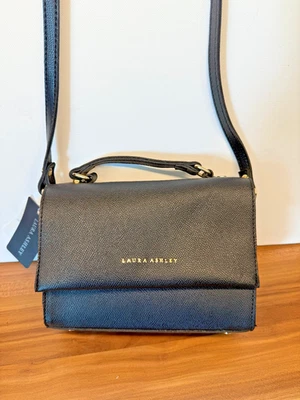 Laura Ashley Damen Handtasche schwarz sehr chic  NEU ORIGINAL - Bild 1 von 3
