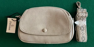 Flowston Small Purse NWT Strap -Snap & Zip Closure Light Tan./Beige - Picture 1 of 7