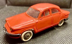NOREV Panhard PL 17 Ech. 1/43 - The Miniatures of Norev