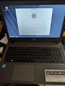 Acer Aspire E 15 E5-573T Notebook - Afbeelding 1 van 5