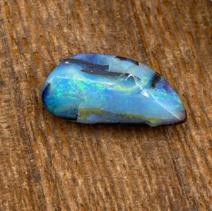 Beautiful Australian boulder opal cabochon - loose stone - Picture 1 of 10