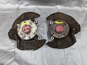 1994-1997 Mazda Miata Front Spindle Hub Knuckle Pair Left & Right 94-97 94NAPZ2 - Picture 1 of 6
