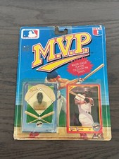 1990 Score Tony Gwynn MVP Collector Card and Pin  San Diego Padres 