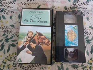 A Day At The Races  Marx Brothers Maureen O'Sullivan VHS Video NEW & Sealed 28 - Picture 1 of 4