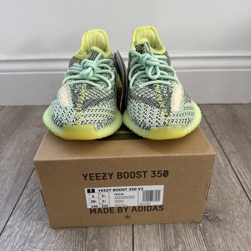 Nuove Adidas YEEZY Boost 350 v2 UK5.5 RF Glow Reflective FX4130 100% autentiche