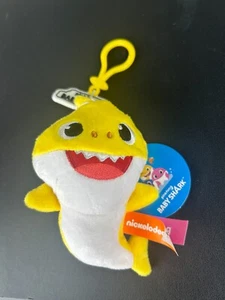 Nickelodeon Pinkfong Baby Shark Clip On Coin Change Purse 5" Yellow Plush Animal - Picture 1 of 2