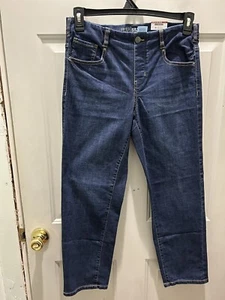 New!TimeAndTru Mid Rise Pull-On Straight Leg Jean. Size M(8-10) Petite. Cute! - Picture 1 of 3