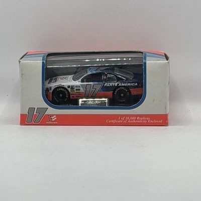Nascar fundido a presión Revell Collection 1/64 #17 piezas America Darrell Waltrip 1996 nuevo en paquete Foto 1 de 4