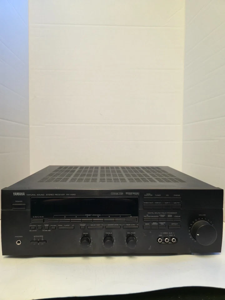 Yamaha Stereo Reciever RX-V590 - No Remote - Image 1 of 4