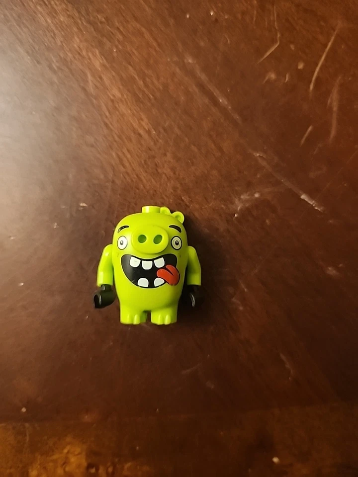 Minifigura Lego The Angry Birds filme porquinho verde - Imagem 1 de 1
