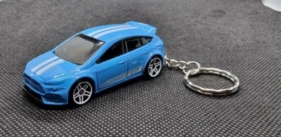 Литой автомобиль Hotwheels Ford Focus RS брелок для ключей/брелоков - Изображение 1 из 4