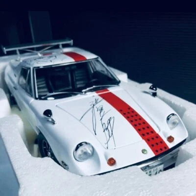 Kyosho Lotus 1/18 Europe Special Circuit Wolf Signed by SATOSHI IKEZAWA Rare - Image 1 of 4
