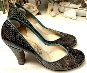 Antique Shoes Green Snake Skin Heels Pin Up Pumps Size 8 1930’s 1940’s - Picture 1 of 14