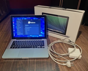 MacBook Pro 13 Zoll 2012 | 16GB Ram | 500 GB SSD (Neu) | Linux | Mit OVP | A1278 - Bild 1 von 19