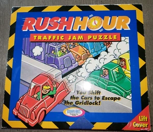 RUSH HOUR TRAFFIC ATASCO PUZZLE JUEGO ESCAPE GRIDLOCK! ¡SÚPER ESTADO! ¡DIVERTIDO JUEGO! - Imagen 1 de 2