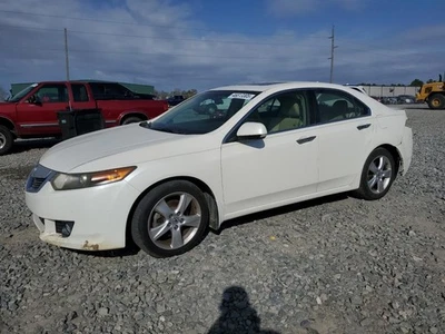 Air Cleaner Assembly 2.4L Fits 09-14 TSX 4623573 - Image 1 of 4