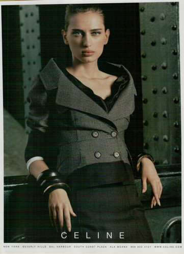 Pubblicità Celine 2006 Sexy Eyes modello bruno giacca grigia alta moda stampa foto