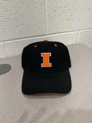 University Of Illinois Fighting Illini Black/Orange Fitted Cap Size 7 1/4 - Image 1 of 3