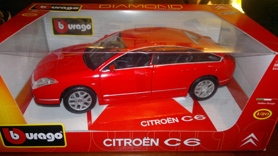 Citroen C6 Diamond Collection Red Burago 1:20 - Immagine 1 di 1