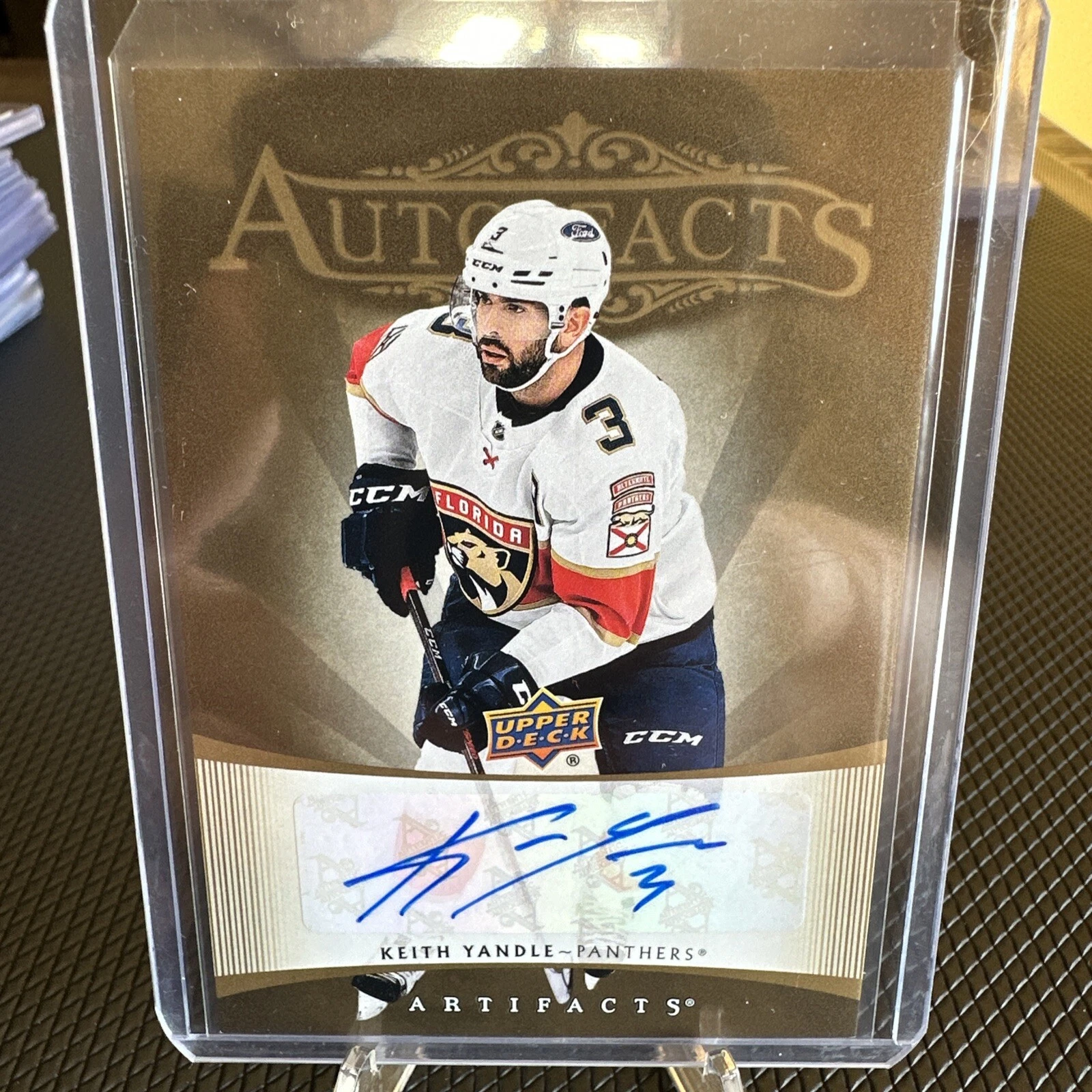 2021-22 Upper Deck Artifacts Keith Yandle Auto #RAF-KY 2005-06 Retro Auto Facts
